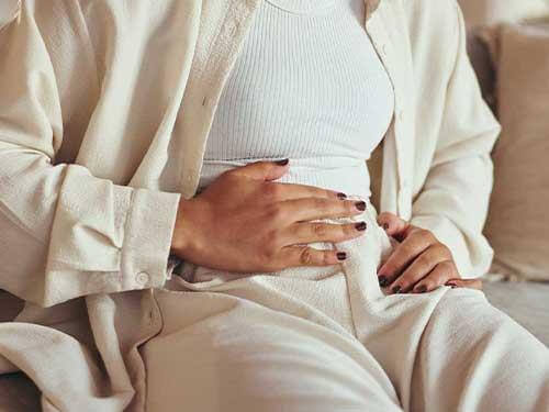 Усещане за раздвижване в стомаха и червата – какви са причините?